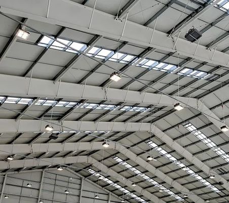 Επιβραδυντικό φλόγας σύνθετο ύφασμα από υφαντό ύφασμα αλουμινίου με επίστρωση PP για θερμομόνωση κτιρίων με προσαρμοσμένο GSM