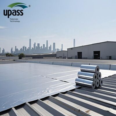 Ανθεκτικό στις καιρικές συνθήκες Αντιγηραντικό Φιλμ Αλουμινίου PET για Αδιάβροχη Μεμβράνη Θερμομονωμένης Στέγης Σφράγιση Ανακλαστικό Ανθεκτικό στην Υπεριώδη Ακτινοβολία Κοπή